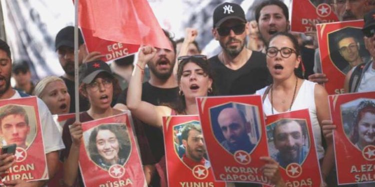 Suruç anmasına gözaltı