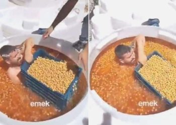 Süt banyosu sonrası zeytin… Mide bulandıran imgeler