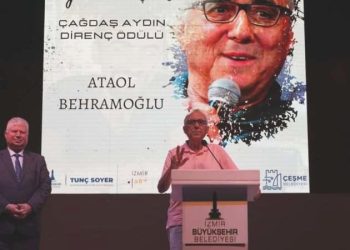 Tunç Soyer ve Ataol Behramoğlu’na ‘Dayanışma Ödülü’
