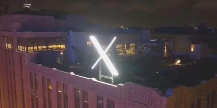 Twitter’ın yeni ‘X’ logosuna inceleme başlatıldı