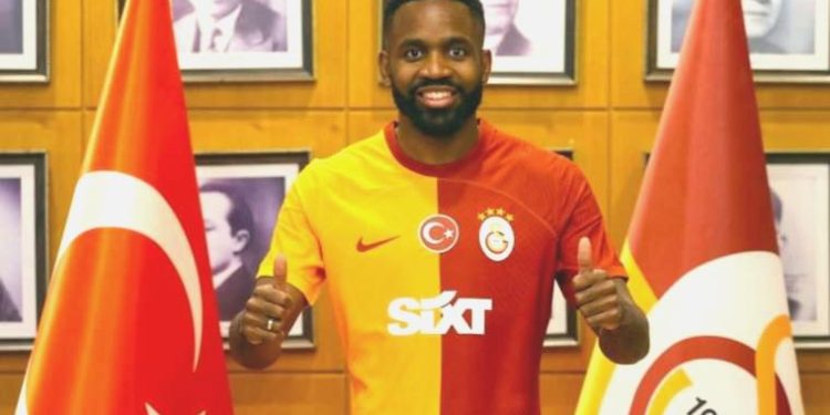 UEFA Şampiyonlar Ligi’nde Galatasaray’dan Cedric Bakambu değişikliği