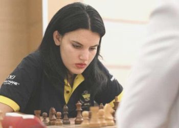 Ulusal atlet Sıla’nın dünyası ‘satranç bursu’yla değişti