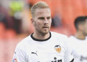 Uros Racic kimdir, nereli, kaç yaşında? Uros Racic hangi kadrolarda futbol oynadı?