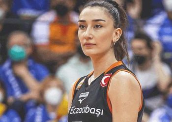 Voleybolcu Hande Baladın’a ‘asitli’ tehdit!