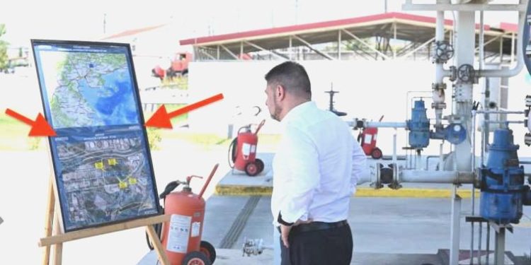 Yunanistan’da ‘yanlışlıkla’ bilinmeyen askeri haritaların fotoğrafları yayınlandı