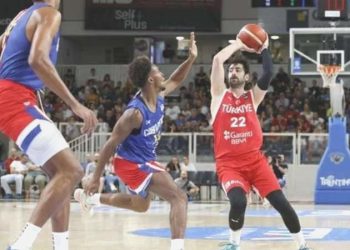 12 Dev Adam Yeşil Burun Adalarını farklı yendi!