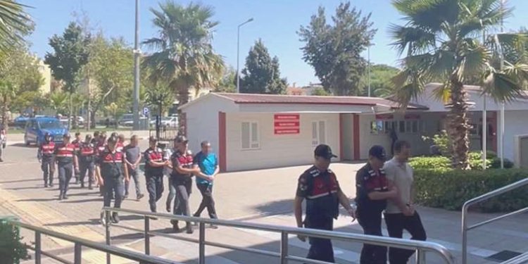 3 vilayette yasadışı bahis çetesine operasyon: 8 gözaltı