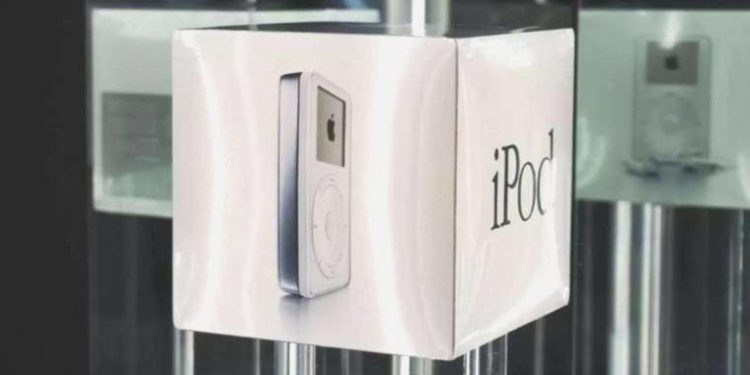 399 dolarlık eski iPod 29 bin dolara satıldı