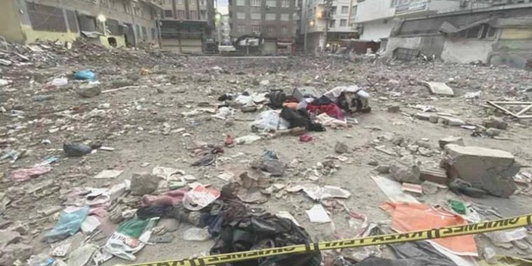 48 kişi ölmüştü: Diyarbakır’da sarsıntıda yıkılan Sözel Apartmanı’na ait 3 tahliye