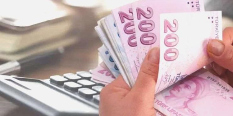 6.5 milyon memur ve emekli artırım için pazarlık masasında