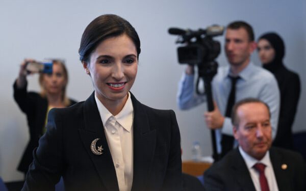 Merkez Bankası Başkanı Erkan milletvekillerine sunum yaptı