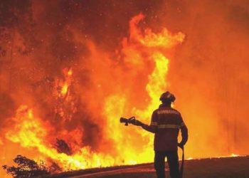 AB’den ‘iklim felaketleri’ uyarısı: Alarm veriyor