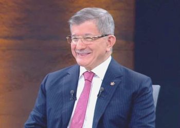Ahmet Davutoğlu’ndan ‘seçim’ itirafı: YETERLİ Parti’ye teklif götürdüm, ‘Bu sağ seçmen CHP’ye oy vermez’ dedim