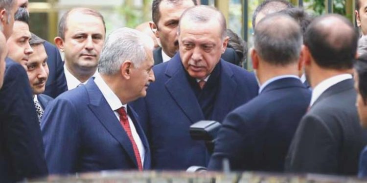 AKP’de kapalı kapılar gerisinde yaşananlar: ‘Ömer Çelik mutsuz, Binali Yıldırım siyasetle vedalaşmış üzere…’