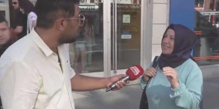 AKP’li seçmen sokak röportajında isyan etti: ‘Kendimiz yaptık, kendimiz bulduk’