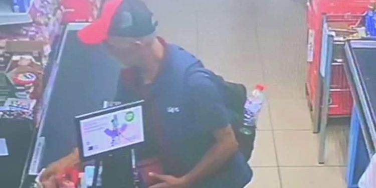 Alışveriş yaptığı marketten 16 bin lira çaldı