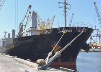 Ambarlı Limanı’nda tonlarca kaçak akaryakıt ele geçirildi