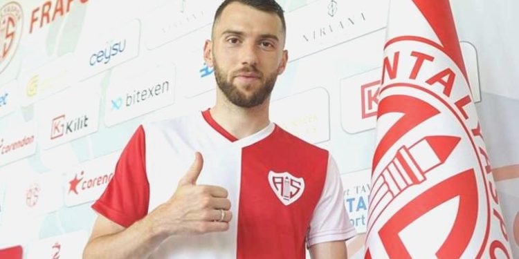 Antalyaspor, Zymer Bytyqi’yi transfer etti