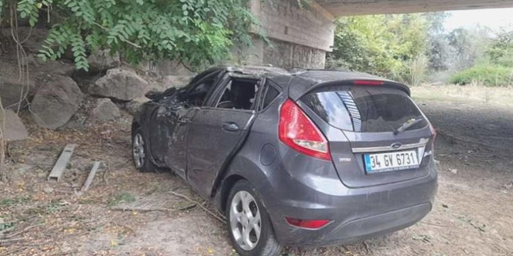 Araba, köprüden uçtu: 1’i bebek, 4 yaralı