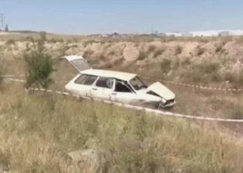 Aracıyla şarampole yuvarlandı, yardım isterken TIR çarptı