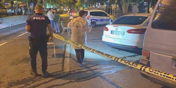 Beyoğlu Tarlabaşı’nda silahlı atak: 1 meyyit, 1 yaralı