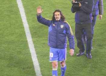Boca Juniors’a transfer olan Edinson Cavani’ye Arjantin’de sevgi seli