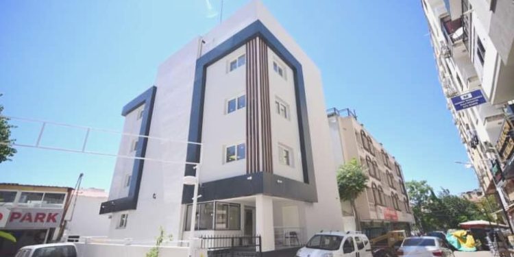 Bornova’da kız öğrenci yurtları için geri sayım başladı