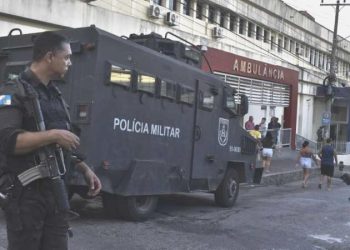 Brezilya polisinin uyuşturucu çetelerine yönelik baskınlarında az 45 kişi öldü