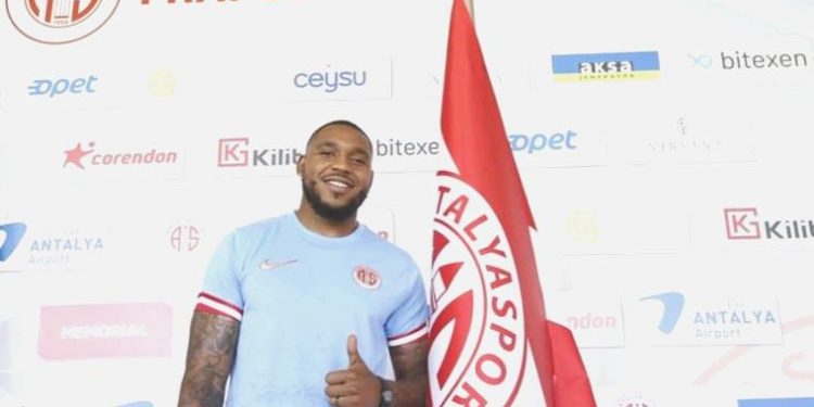 Britt Assombalonga, Harika Lig’e geri döndü