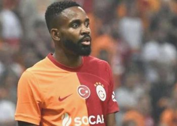 Cedric Bakambu birinci kere alana çıktı