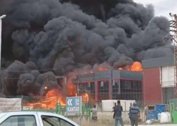 Çerkezköy’de kimya fabrikasında yangın: Peş peşe patlamalar yaşandı