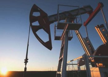 Cezayir, 20 bin varil petrol üretimi kesintisine gidecek