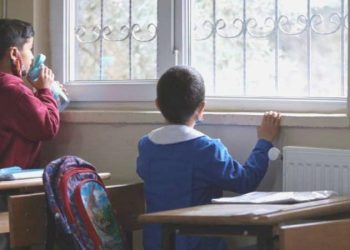 Çocuklar kabahat kıskacında: İşte öne çıkan nedenler…