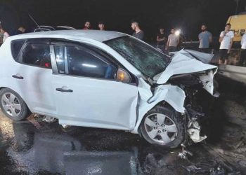 D-100’de feci kaza, baş başa çarpıştılar: 6 yaralı