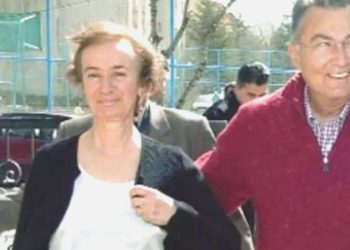 Deniz Baykal’ın eşi Olcay Baykal hastaneye kaldırıldı