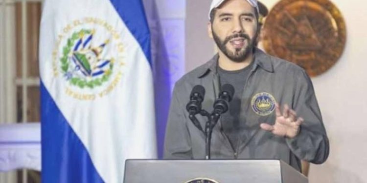 Devlet lideri Alman basın kuruluşuna sordu: ‘Neden bizim hakkımızdaki tüm Tweet’lerde yorumları gizliyorlar?’