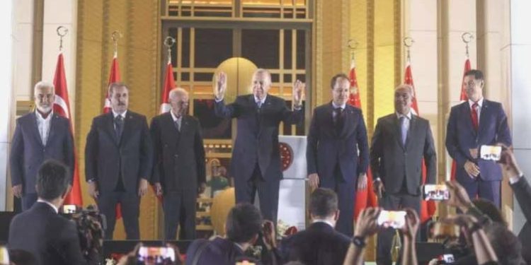 DSP Genel Lideri Başkan Aksakal’dan ’emekli zammı’ çıkışı: Asla makul görülemez