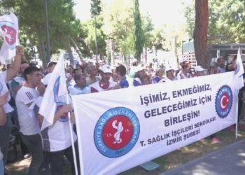 Ege Üniversitesi Hastanesi çalışanları bugün de iş bıraktı