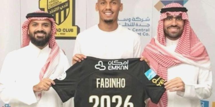 Fabinho kimdir, nereli, kaç yaşında? Fabinho hangi ekiplerde futbol oynadı?