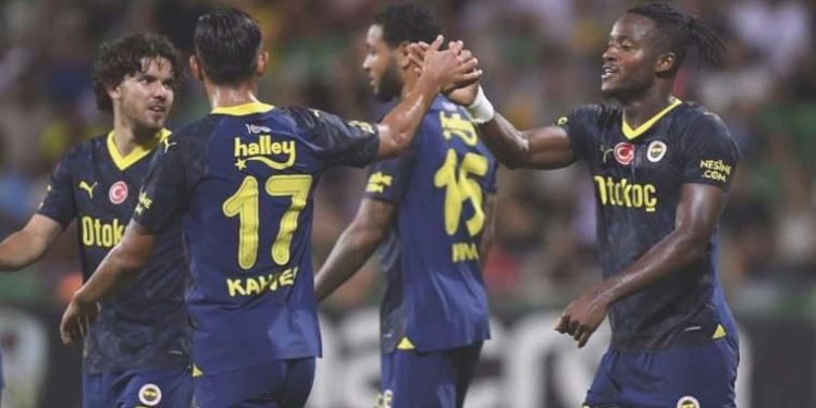 Fenerbahçe çeşidi 9 golle geçti! Zimbru 0 – 4 Fenerbahçe