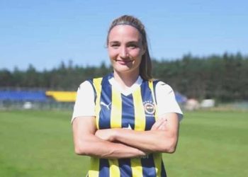 Fenerbahçe Petrol Ofisi, Lara Ivanusa’yı transfer etti!