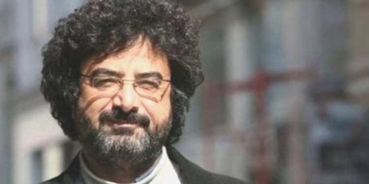 Gazeteci Cüneyt Cebenoyan vefatının 4. yılında anılıyor!