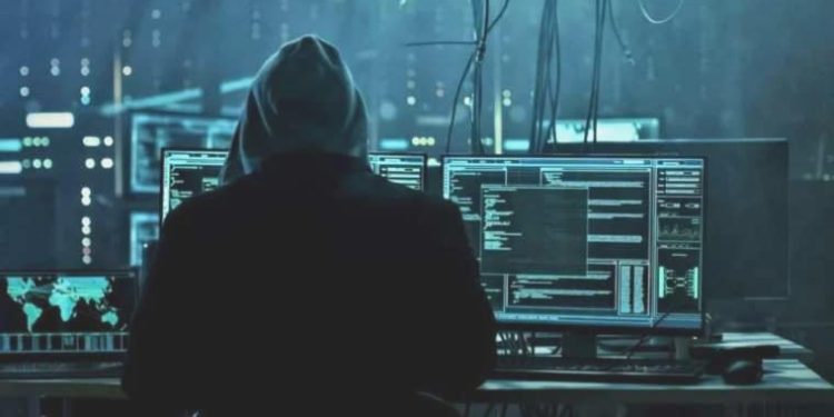 Geçen ay ortaya çıkan bilgi sızıntıları ‘Dark Web’ konusunu yine gündeme taşıdı: ‘Şifre çalmak 50 dolar’