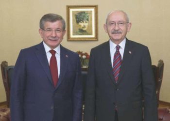 Gelecek Partili Ayhan Sefer Üstün’den mahallî seçim açıklaması: Tek başına aday göstereceğimiz yerler var