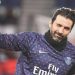 Gianluigi Buffon kimdir, nereli, kaç yaşında? Gianluigi Buffon futbolu mu bıraktı?