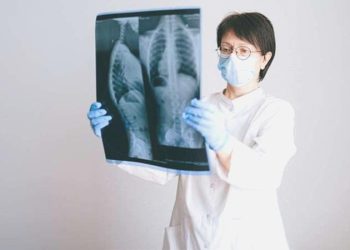 Göğüs kanseri teşhisinde radyologlara takviye olacak yapay zekâ geliştirildi