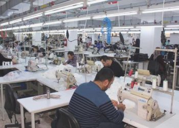 Hazır giysi kan kaybediyor: Kapanan işletme 582, istihdam kaybı 153 bin!