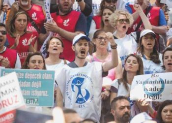 İş bırakan sıhhat çalışanları hakkında tutanak tutuldu