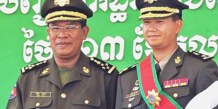 Kamboçya Başbakanı Hun Sen, koltuğunu oğluna devrediyor