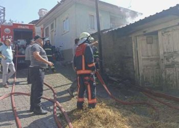 Kastamonu’da depo yangını!